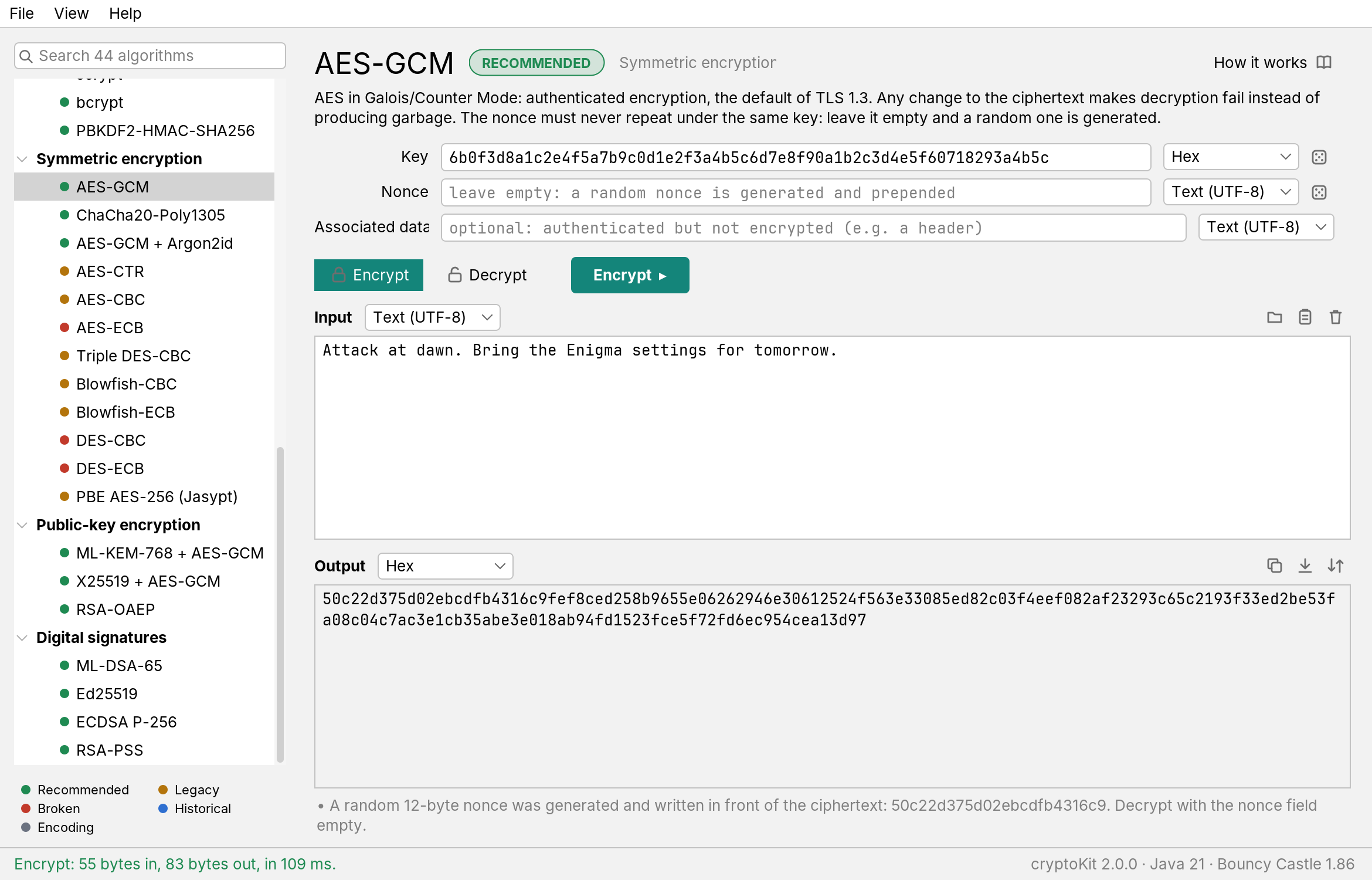 cryptoKit en inglés: AES-GCM con una clave aleatoria en hex y un mensaje cifrado con un nonce aleatorio antepuesto.
